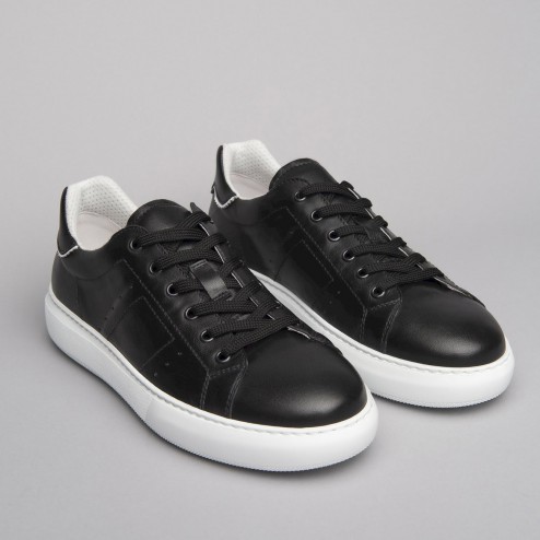 SNEAKERS OVERSIZE BQ1