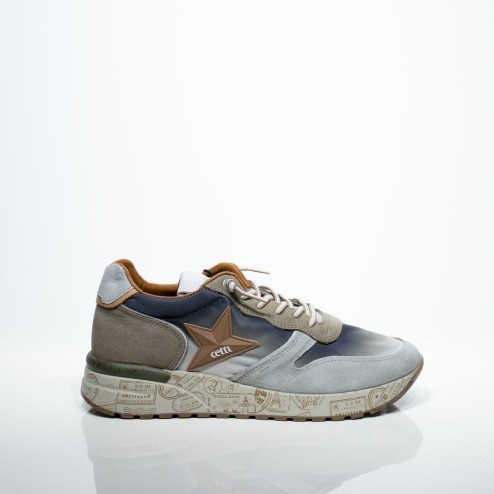 SNEAKERS PREMIUM AWARD