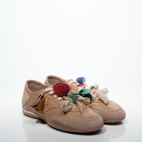 SNEAKERS GYMNASIUM PENDANTS